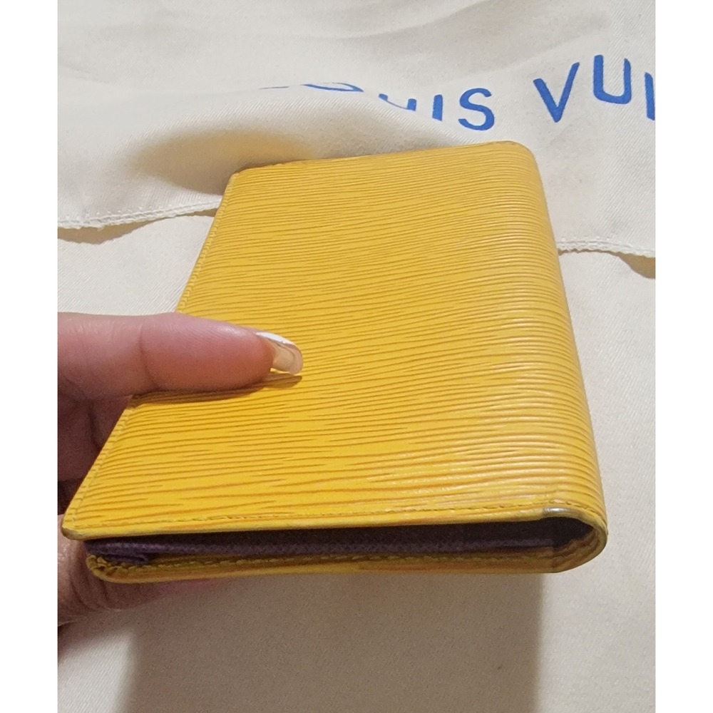 Louis Vuitton Yellow Epi Leather Yen Long Wallet Purple Interior Made in Spain - Picture 15 of 16